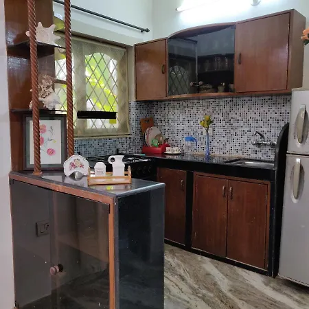 Rosean Homestay Self Service Apartments Candolim Exterior photo