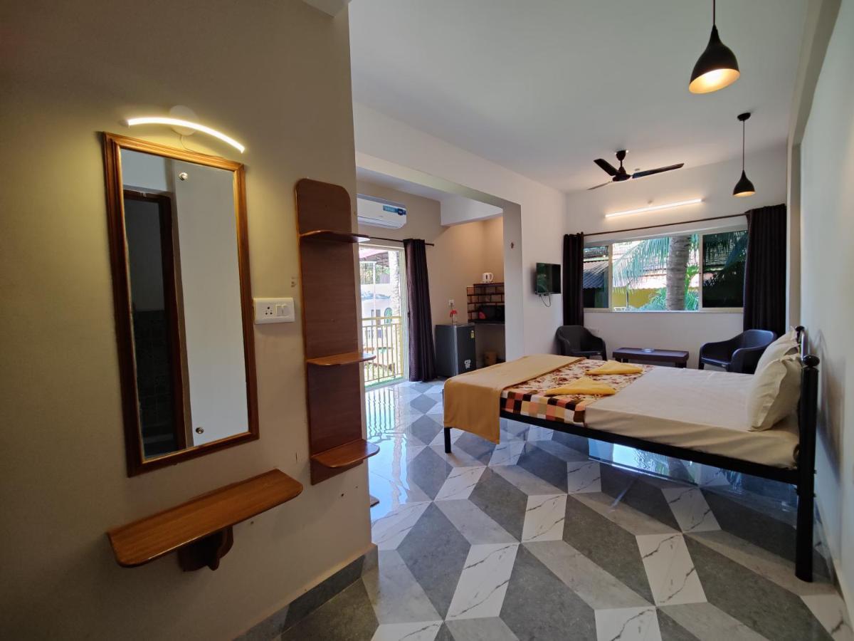 Rosean Self Service Apartment Candolim